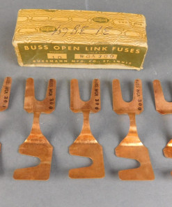 *Lot of 7* Buss Bussmann WGA300 Open Link Fuses 300A