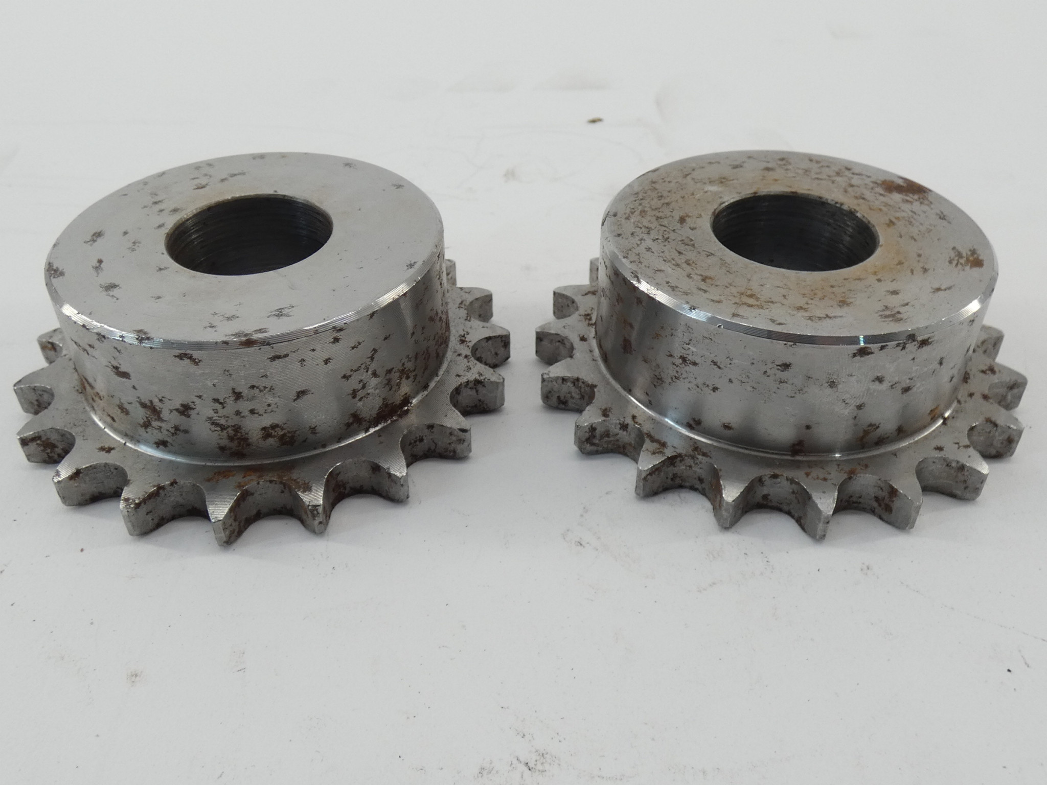 Lot of 2* 1/2 Z19-96 Sprocket 19-Teeth 1