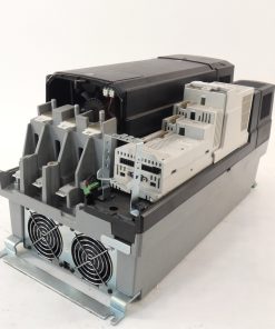 Control Techniques M702-074 00770 A 60HP Unidrive 0-480V 50-550Hz 77-94A
