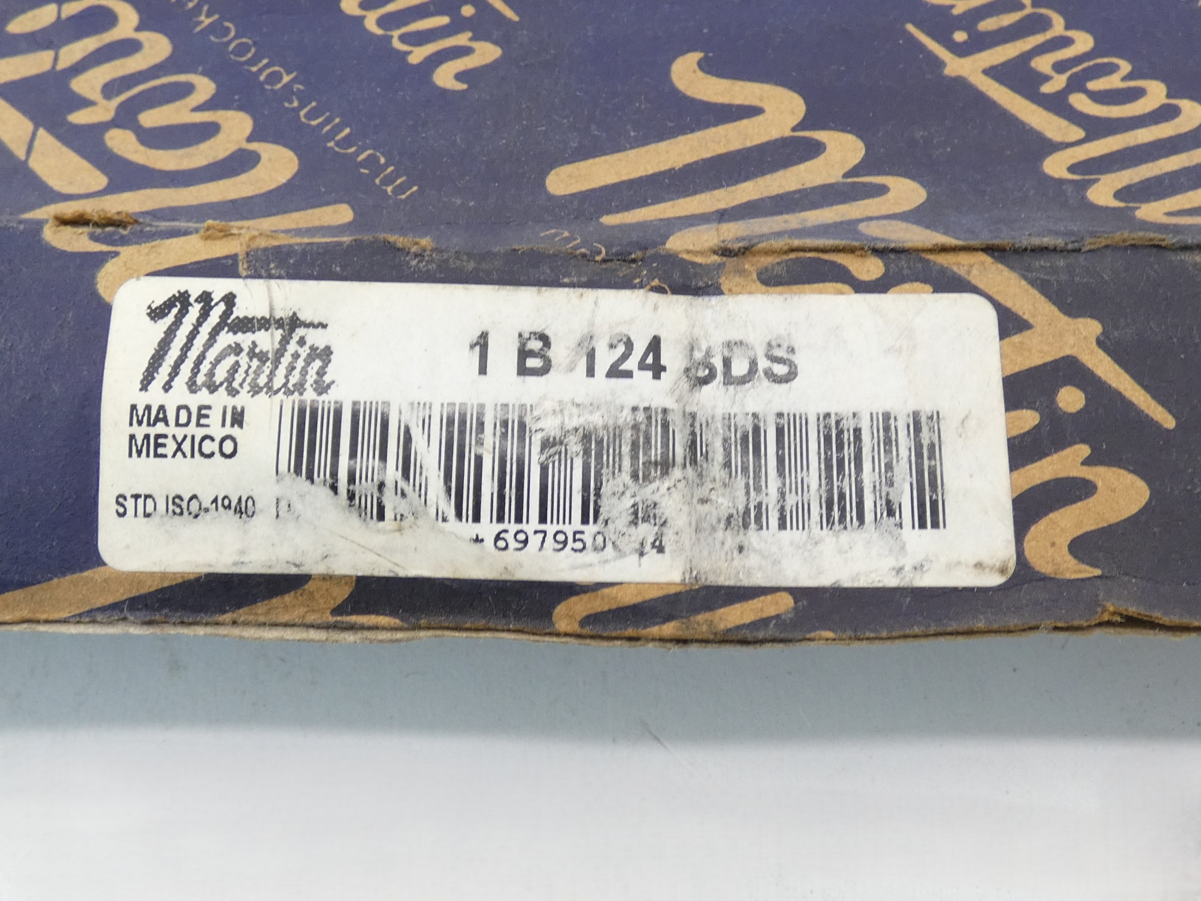 Martin 1b124sds Single Groove V Belt Sheave Pulley 2 7 16 Bore 8.jpg Martin 1b124sds Single Groove V Belt Sheave Pulley 2 7 16 Bore 8.jpg